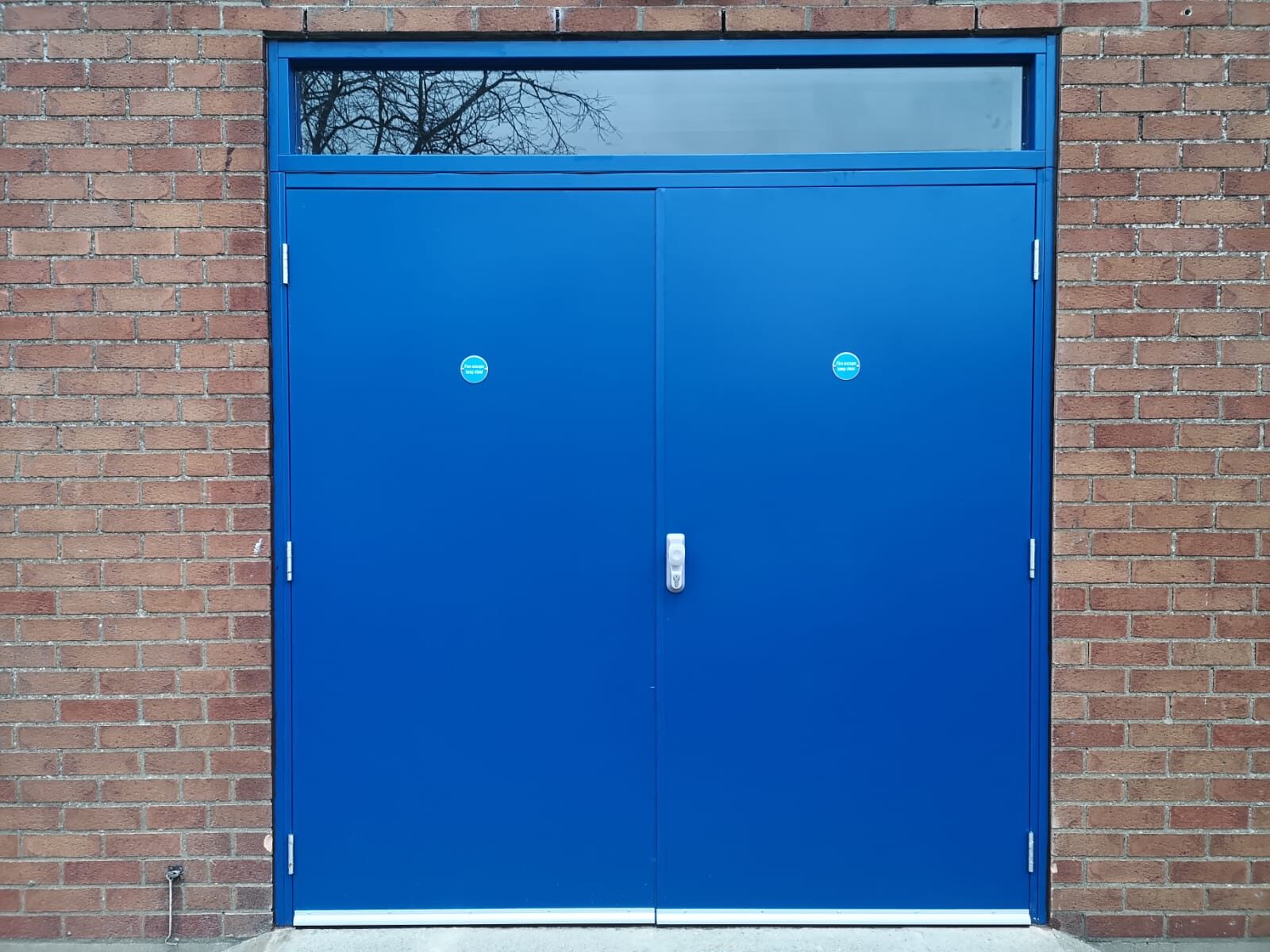 Newlinc Industrial Doors gallery image